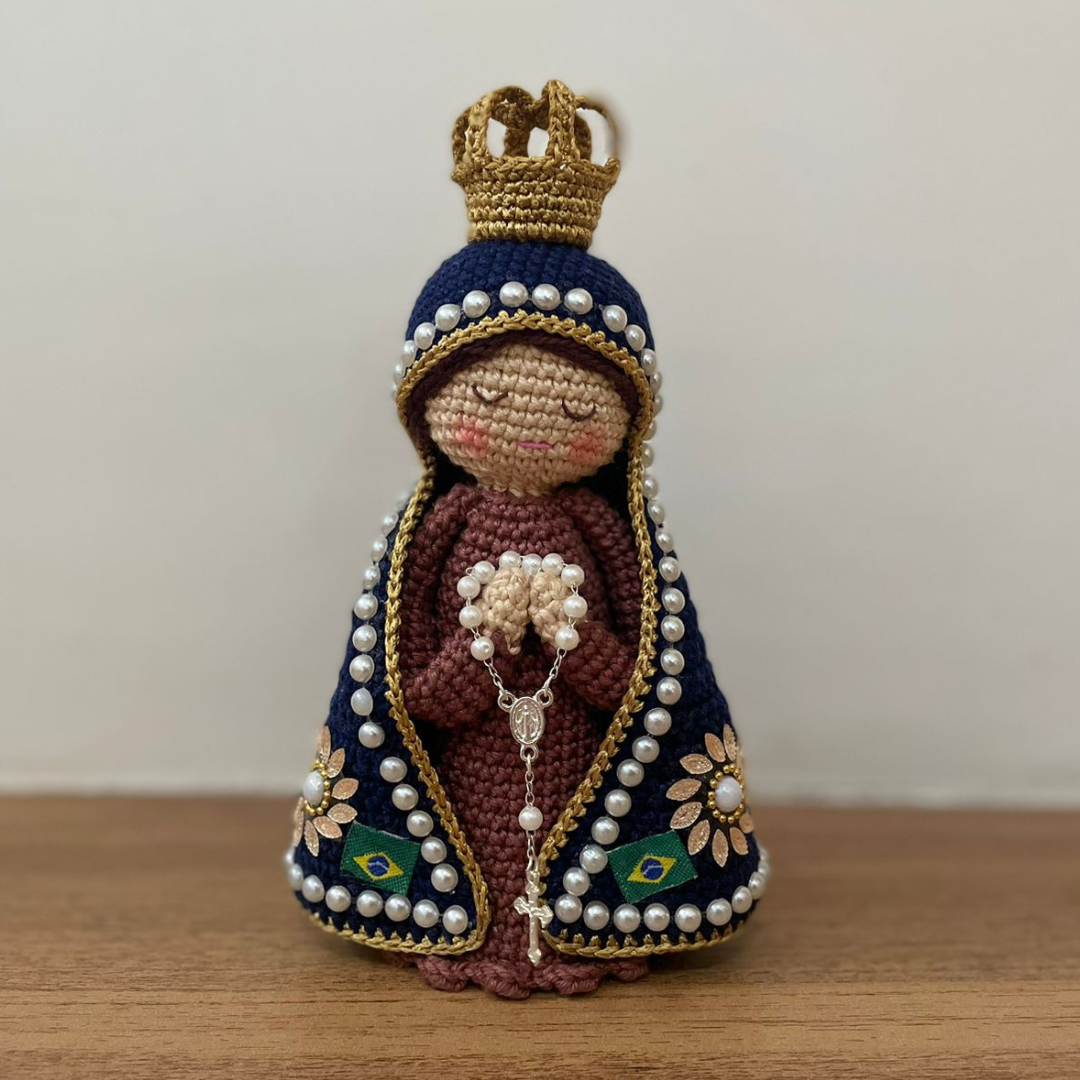 Nossa Senhora de Aparecida em Crochet