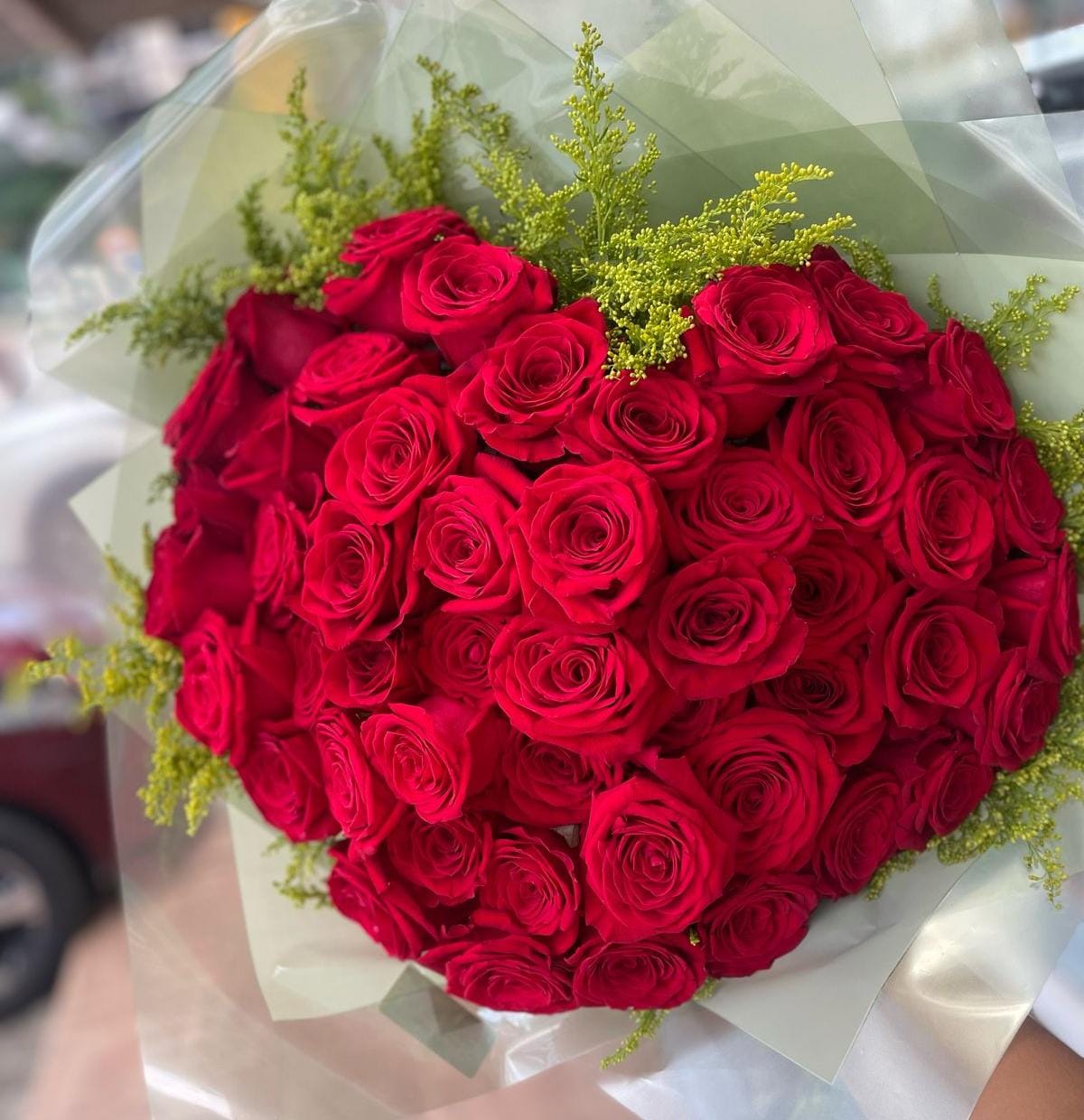 Ramalhete corao com 50 rosas colombianas